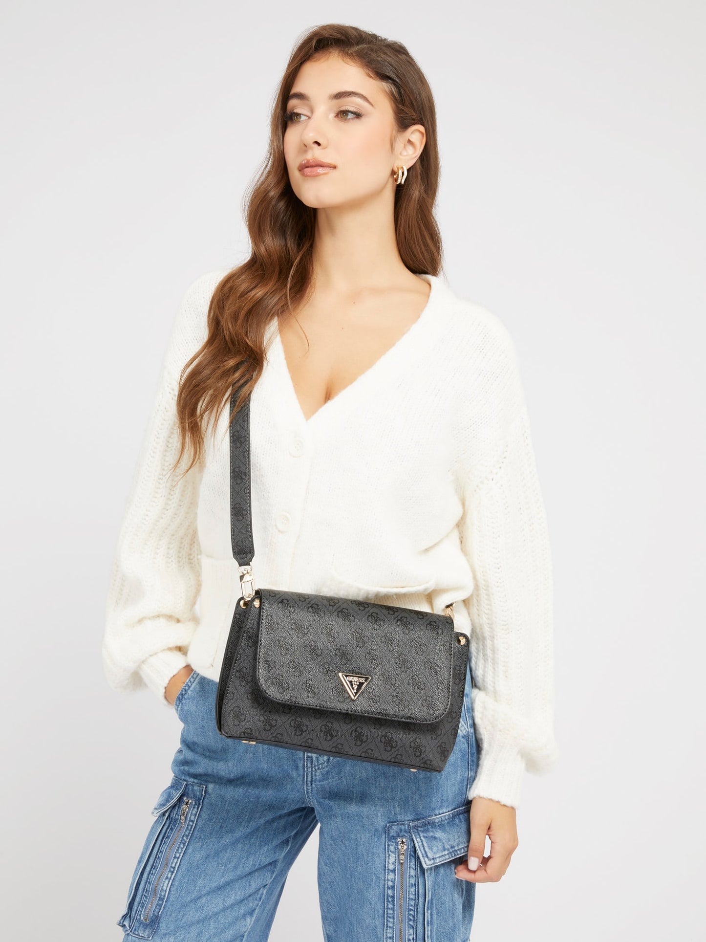 Meridian 4G logo crossbody