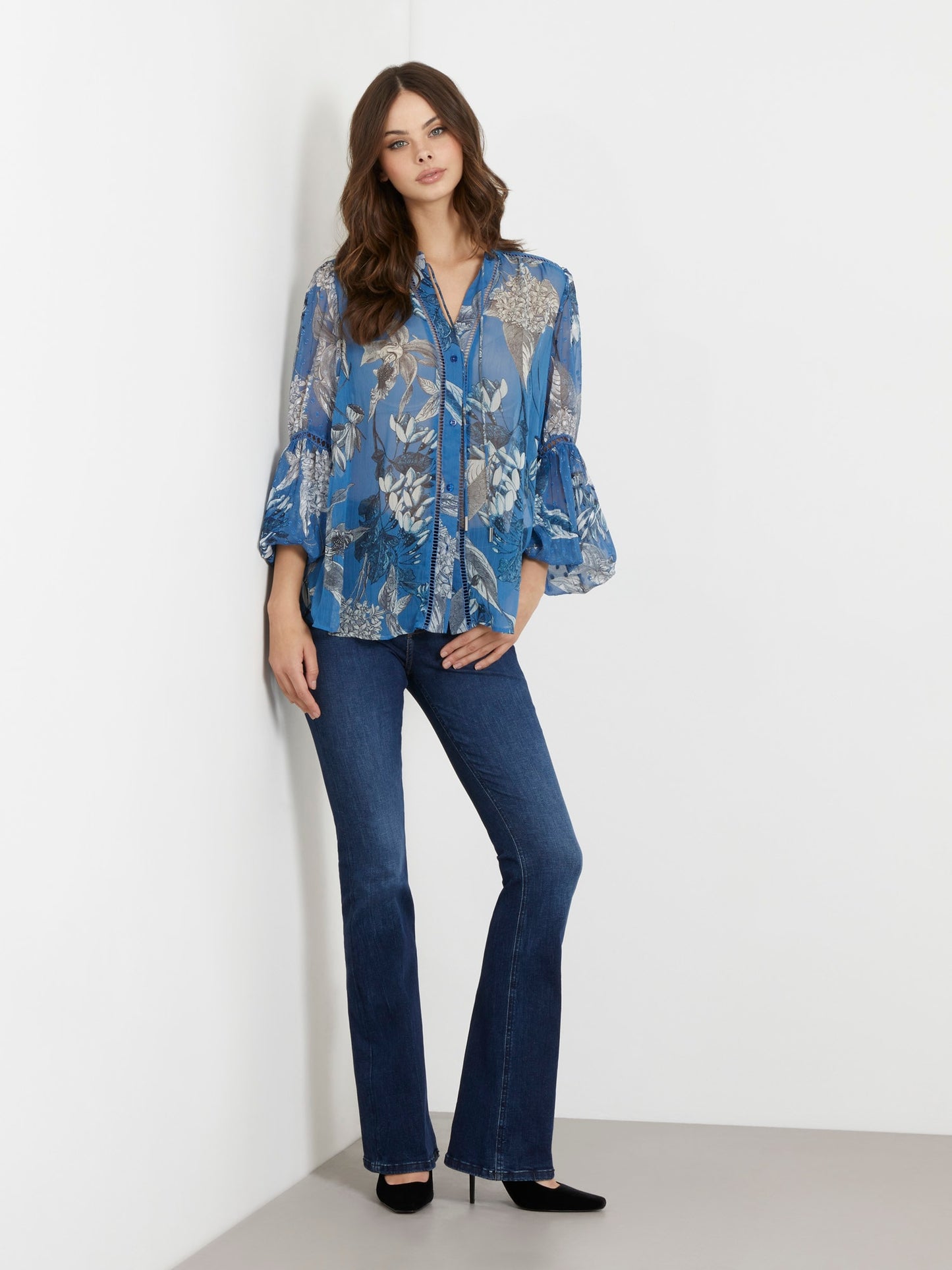 Floral print blouse