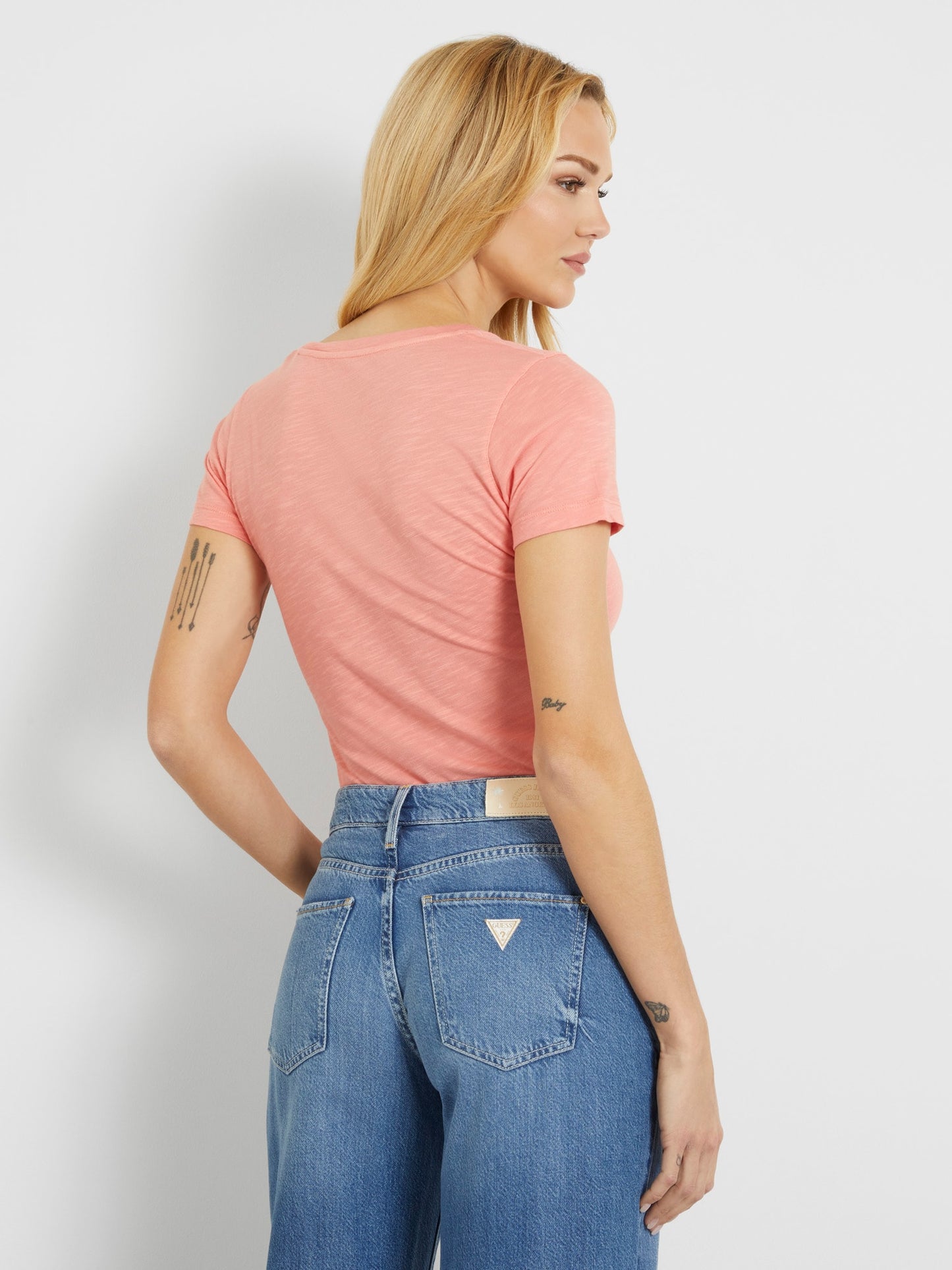 Embroidered logo t-shirt