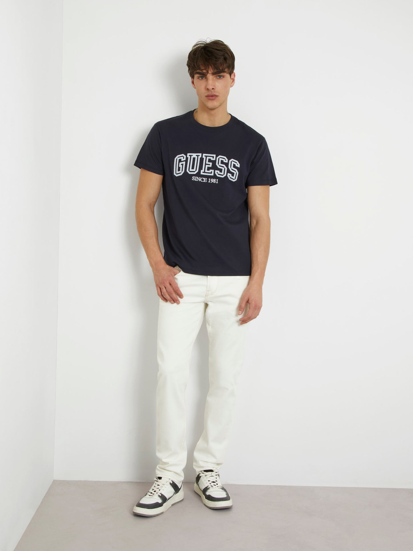 Mid rise slim denim pant