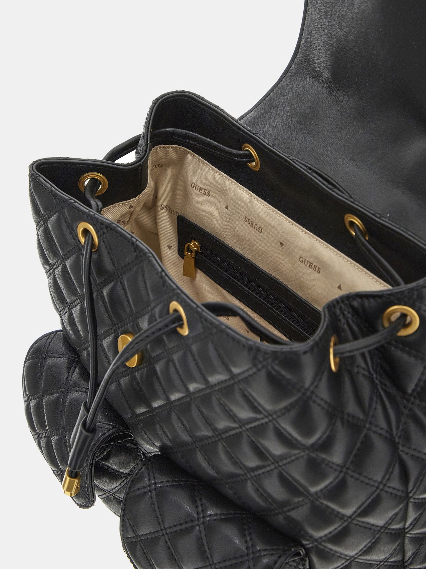 Giully quilted backpack