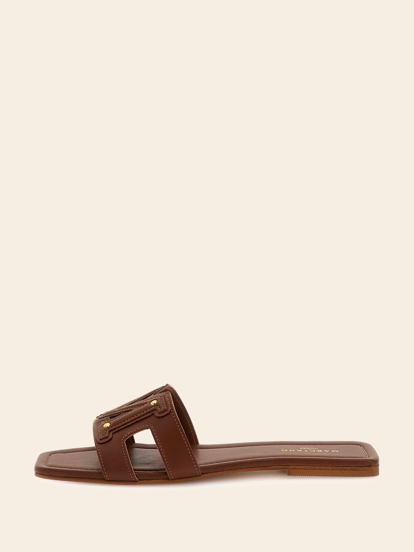 Marciano front logo slide