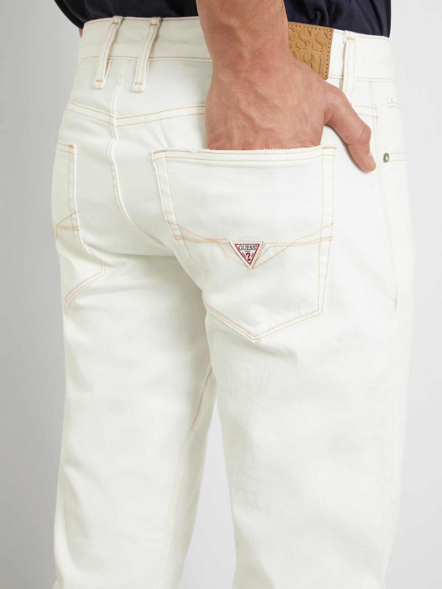 Mid rise slim denim pant