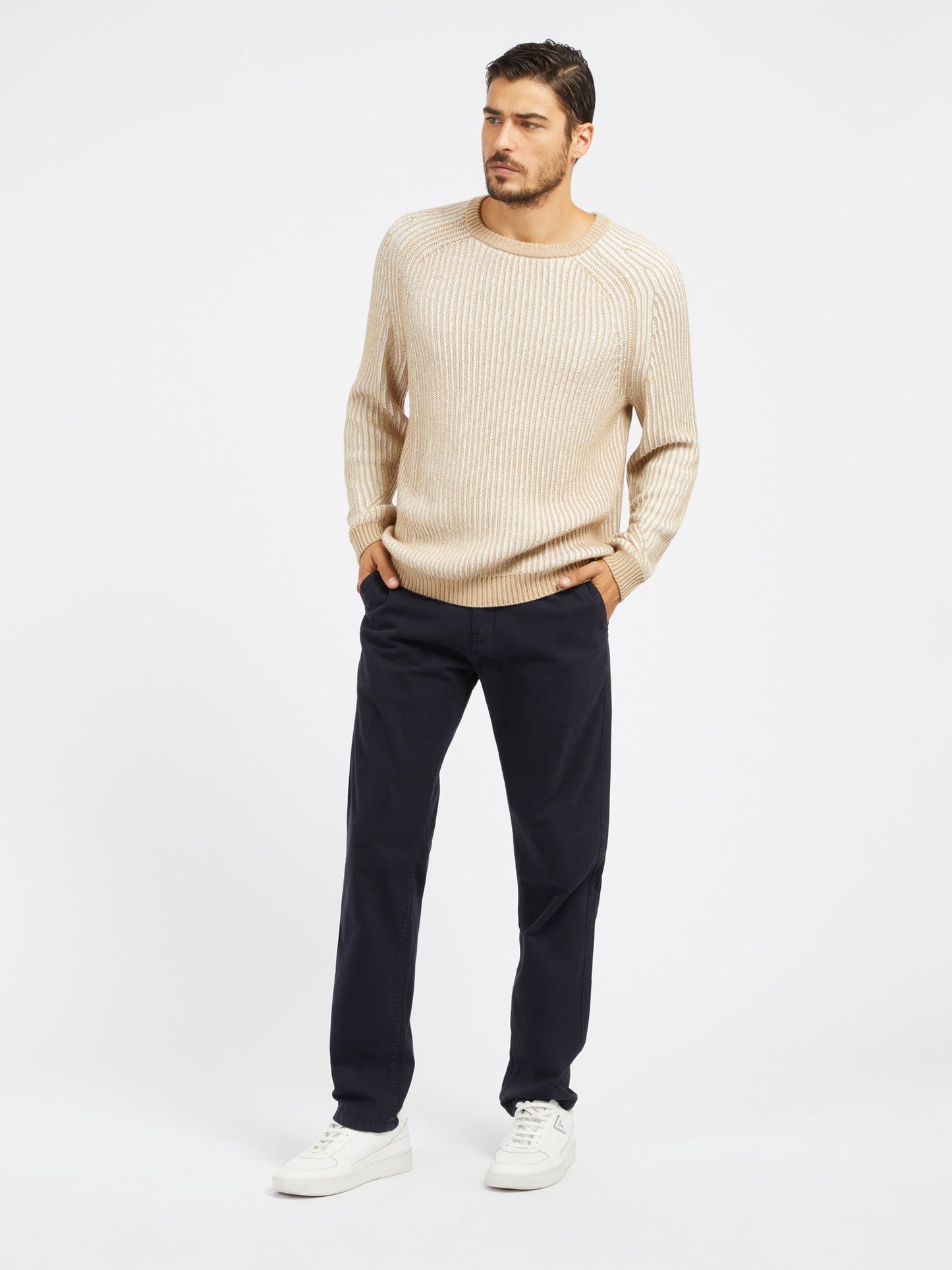 Mid rise slim pant