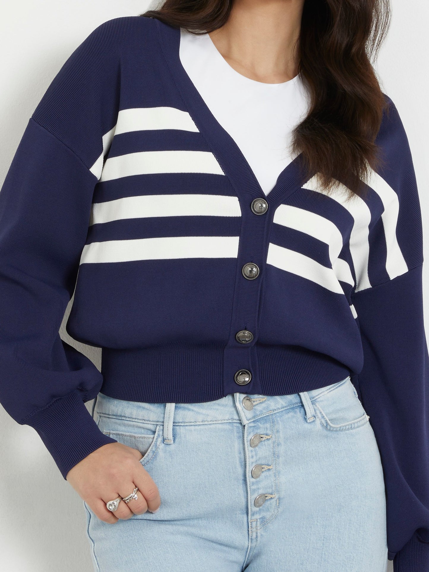 Logo embroidery cardigan
