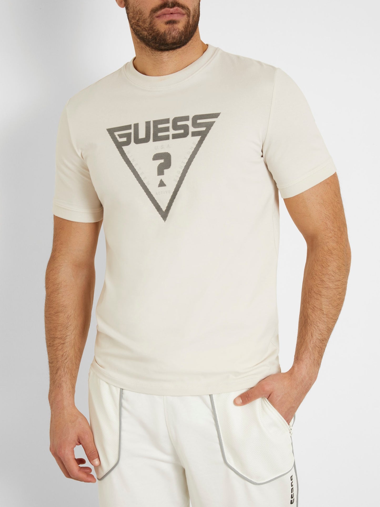 Triangle logo stretch t-shirt