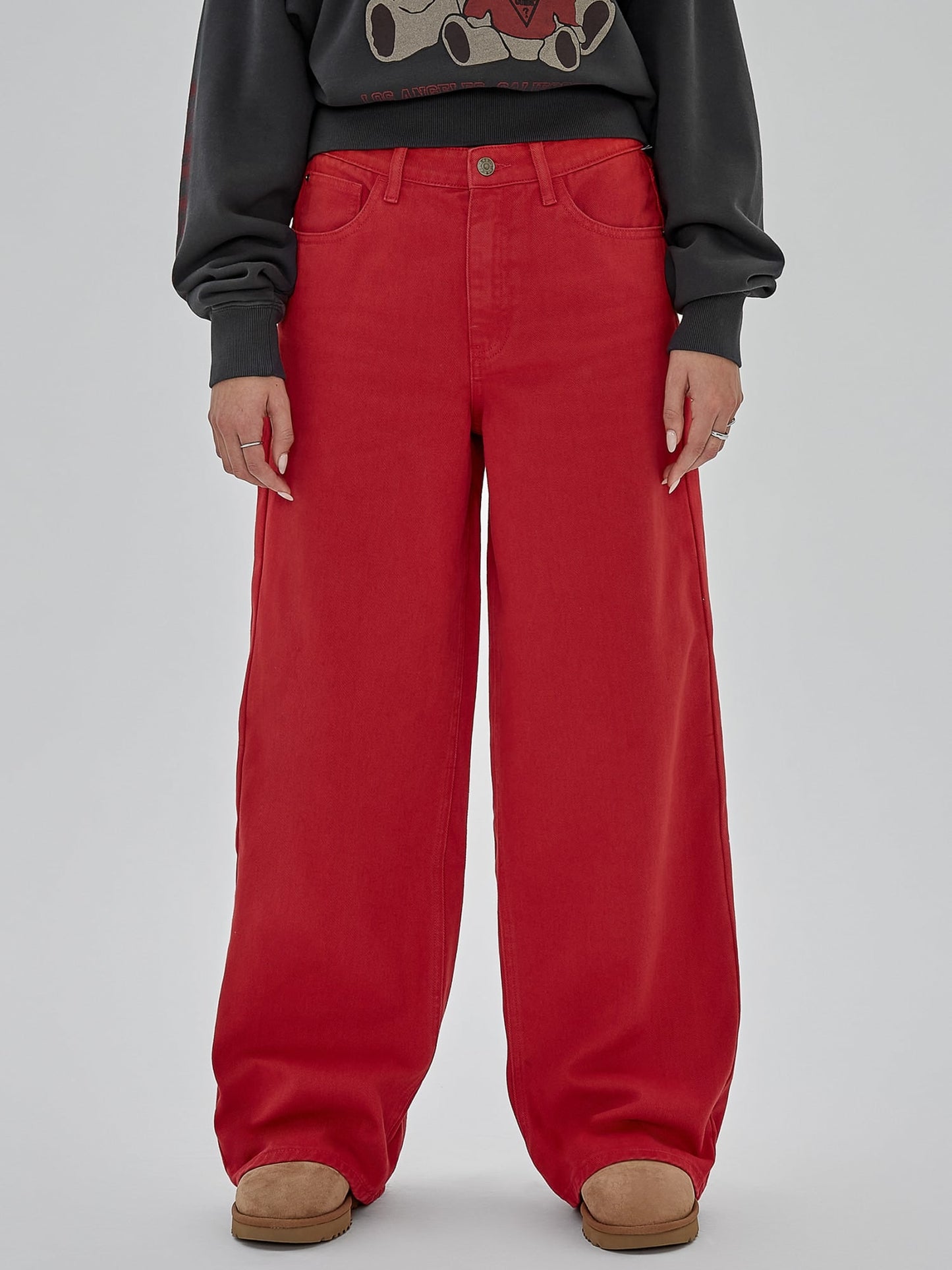 Mid rise wide leg pant