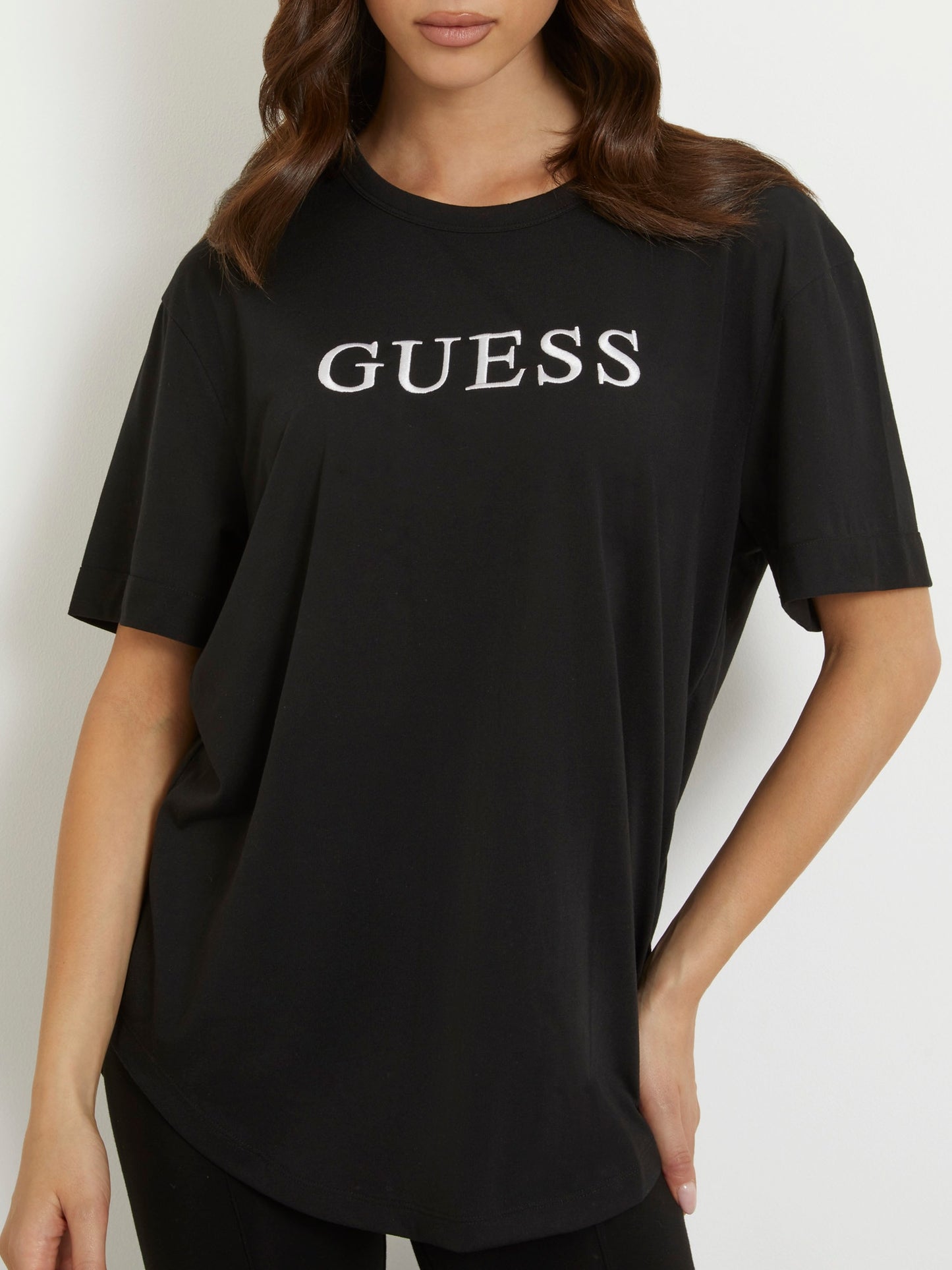 Front logo t-shirt
