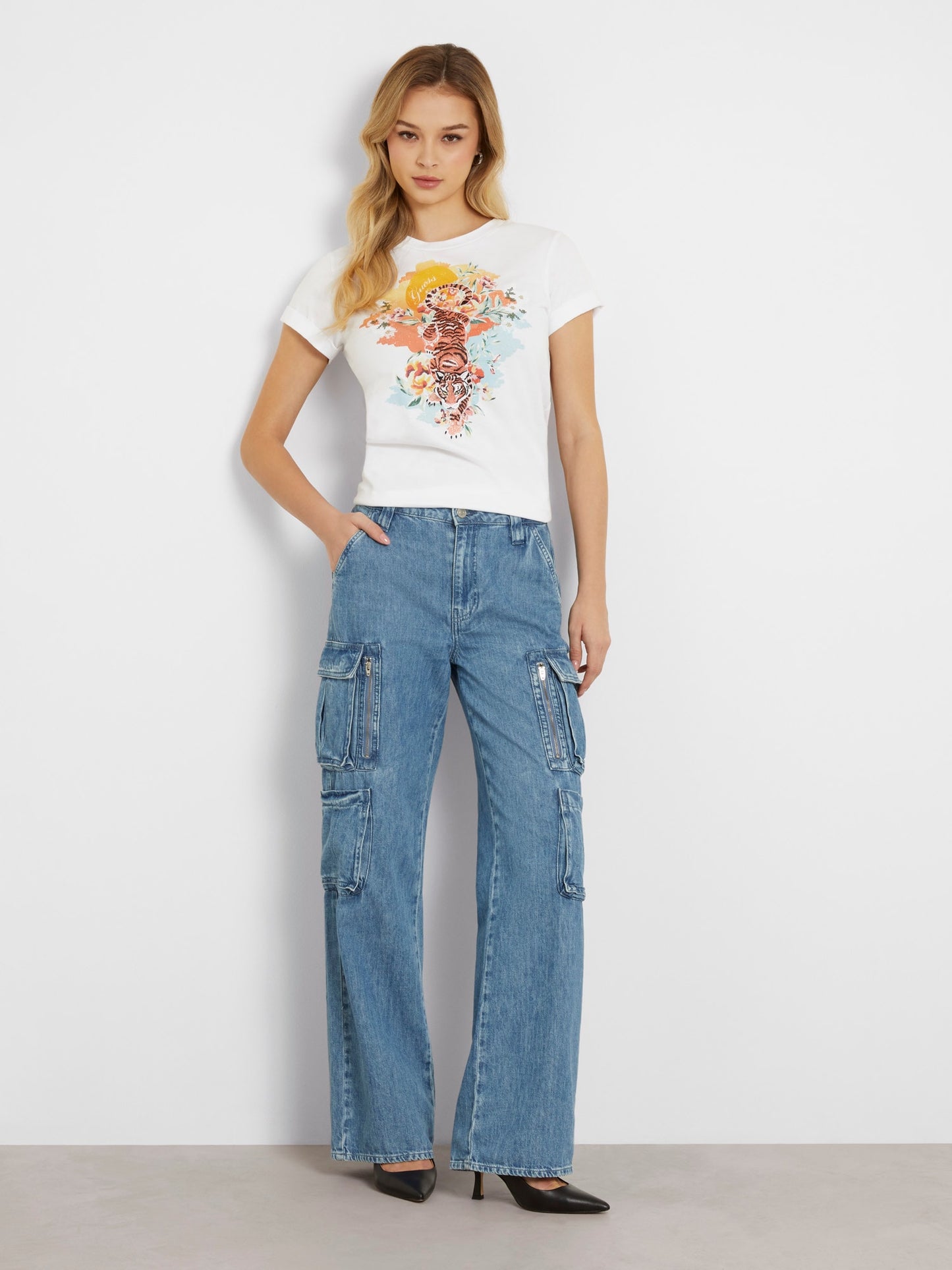 Front print t-shirt