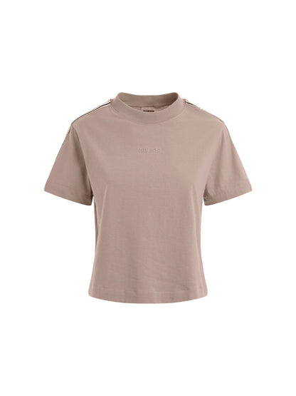 Side logo t-shirt