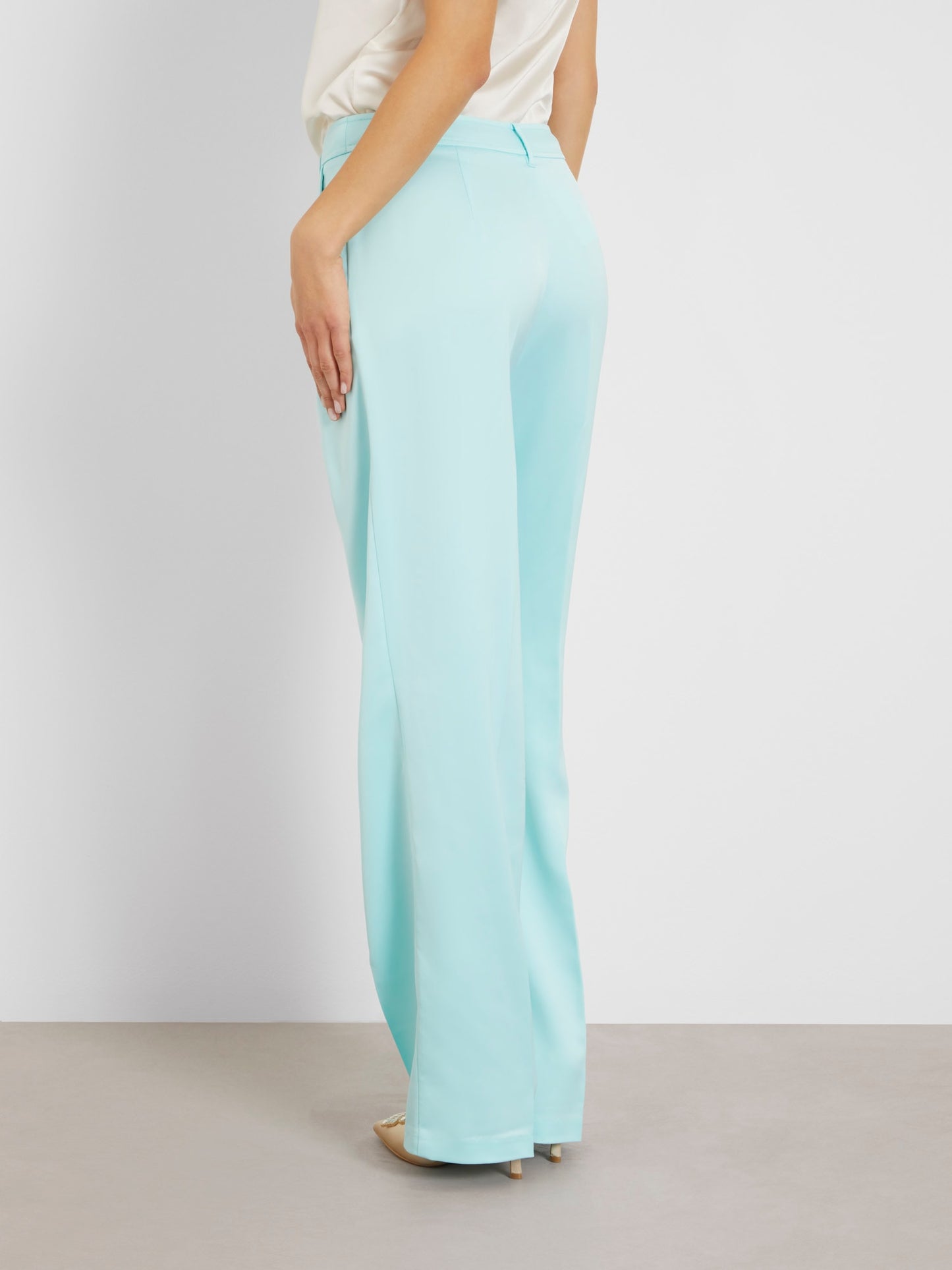 Satin straight pant