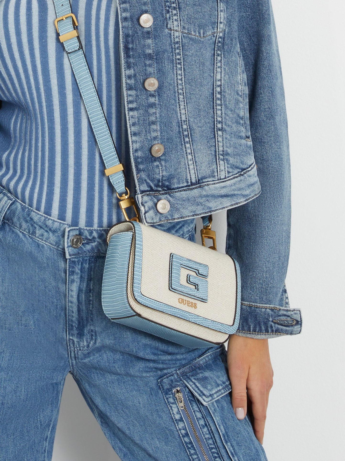 G Status straw mini crossbody bag