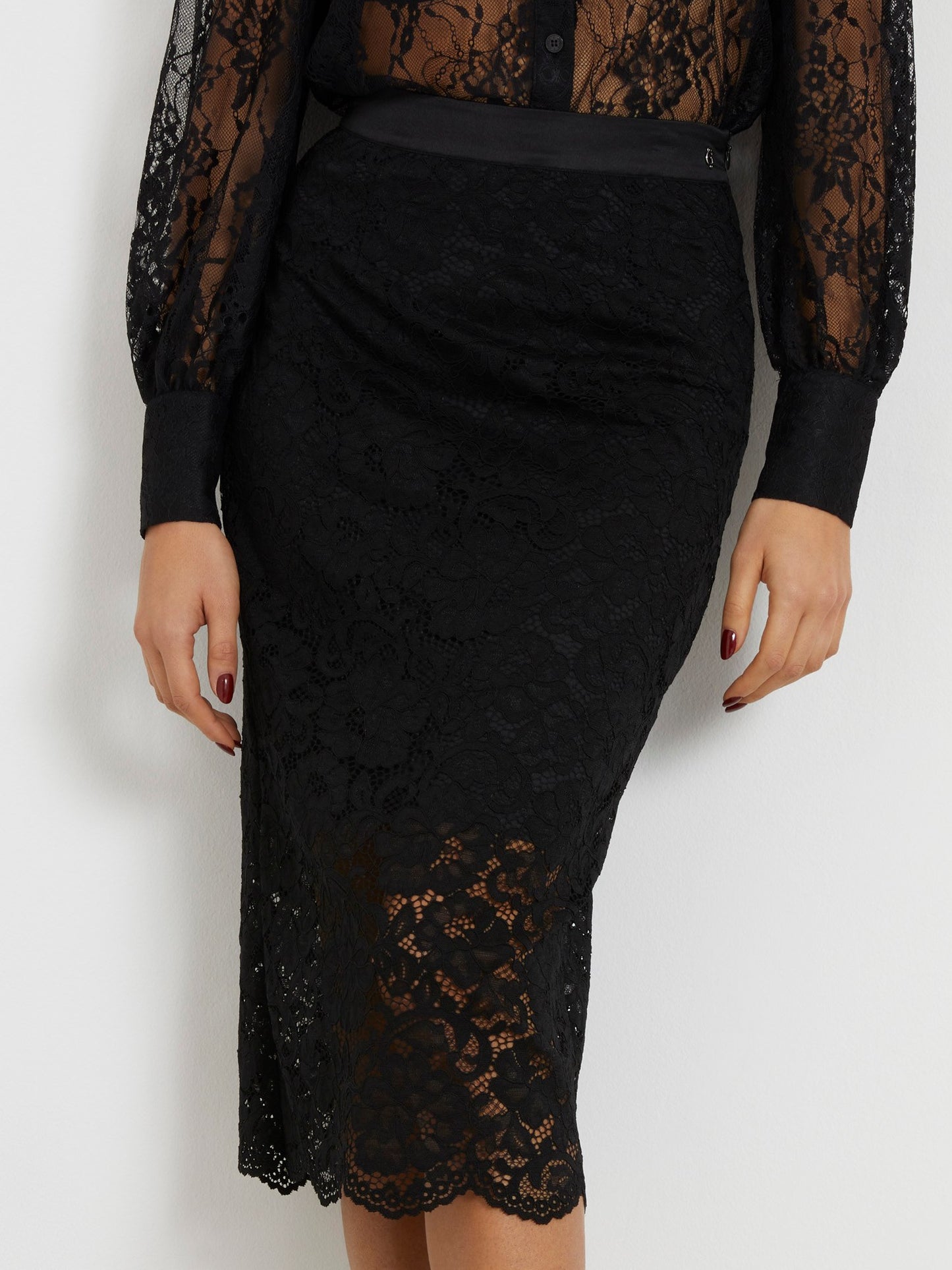 Lace midi skirt