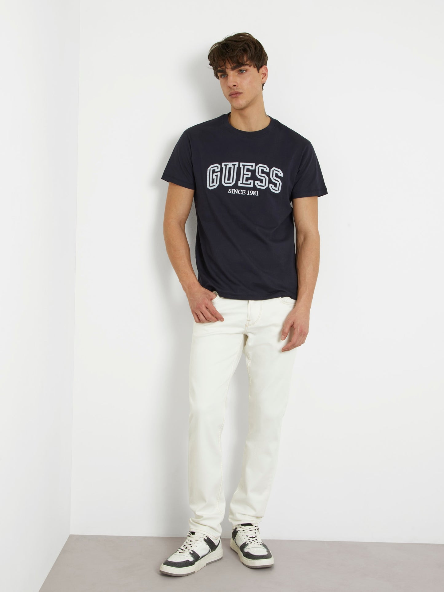 Embroidered logo t-shirt