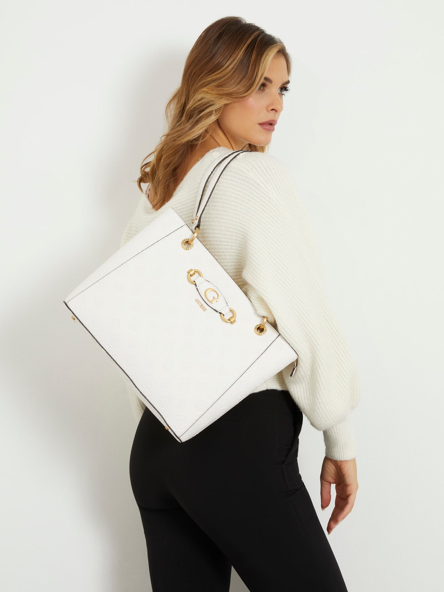 Izzy 4G Peony logo shopper