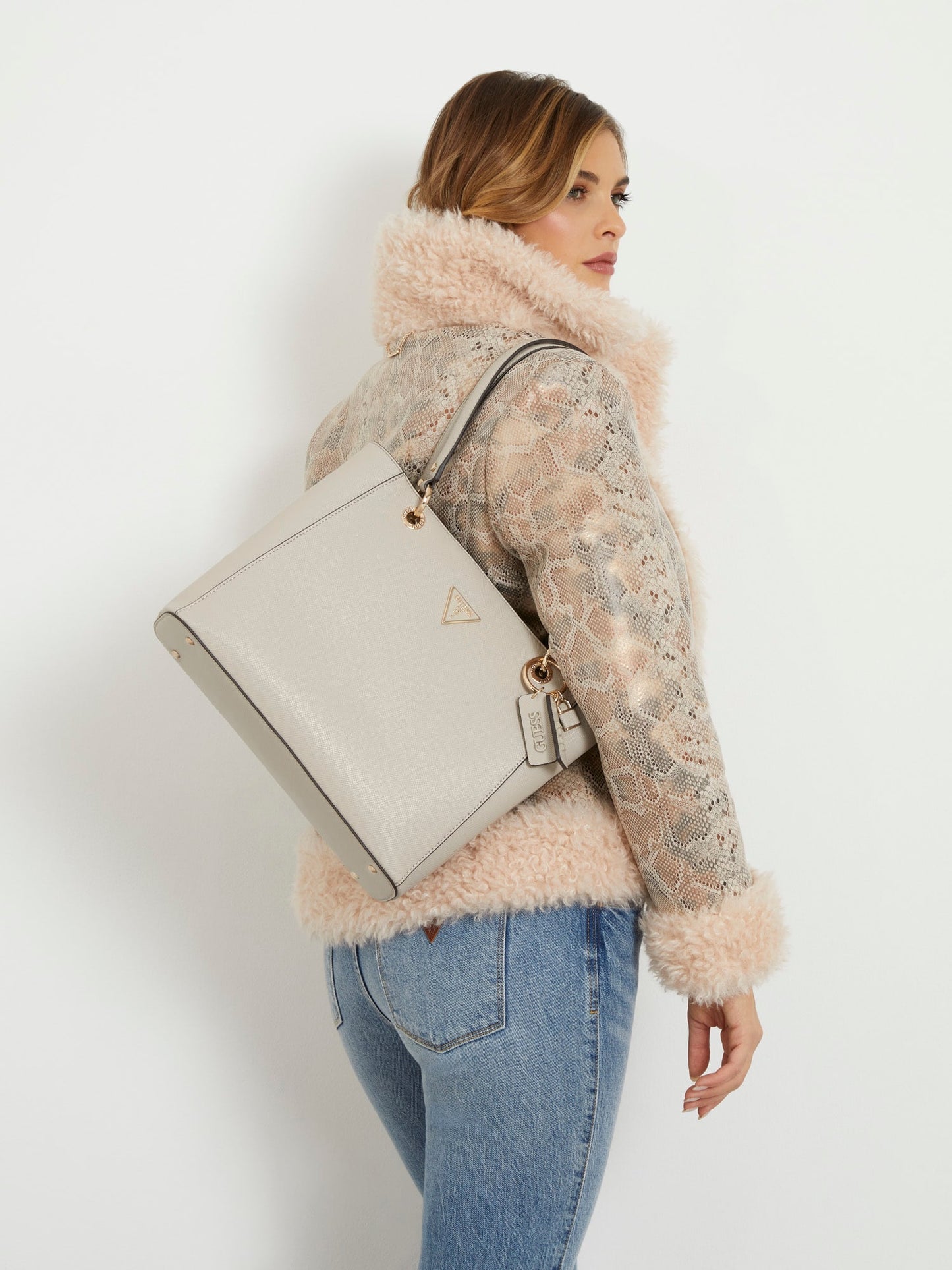 Noelle Saffiano leather shopper