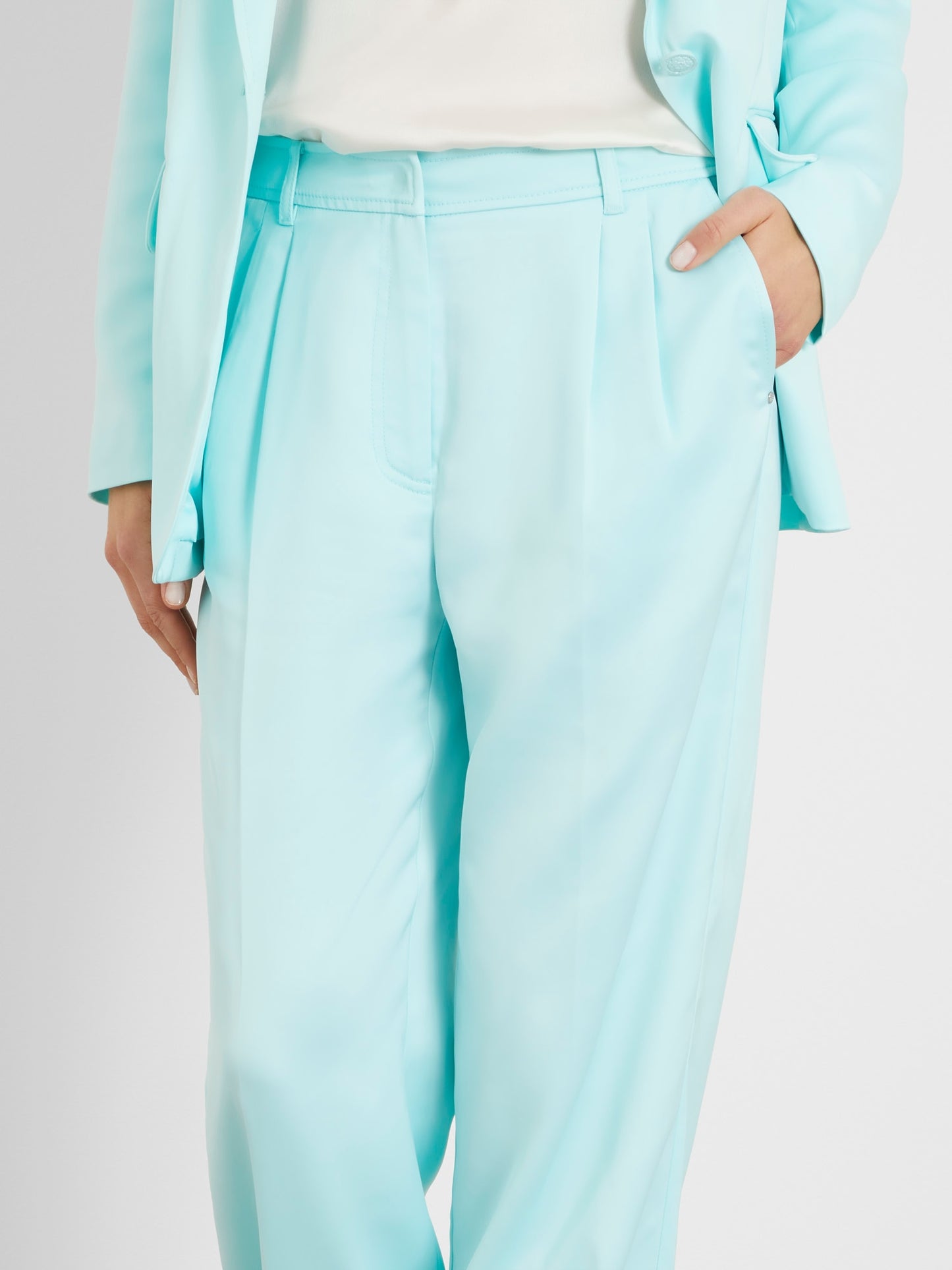 Satin straight pant
