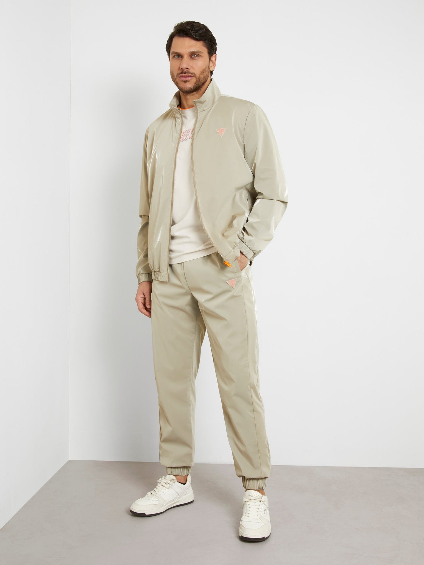 Mid rise jogger pant