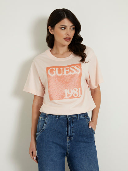 Front logo t-shirt