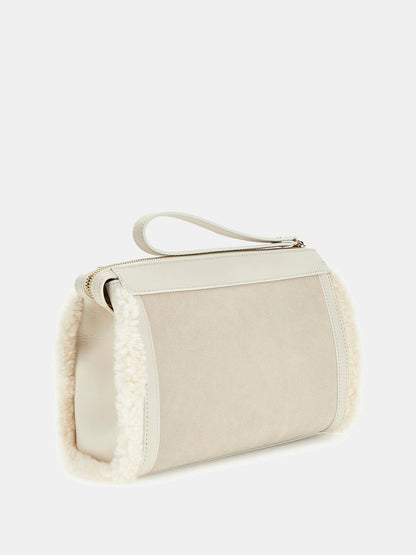 Clutch with zip closure