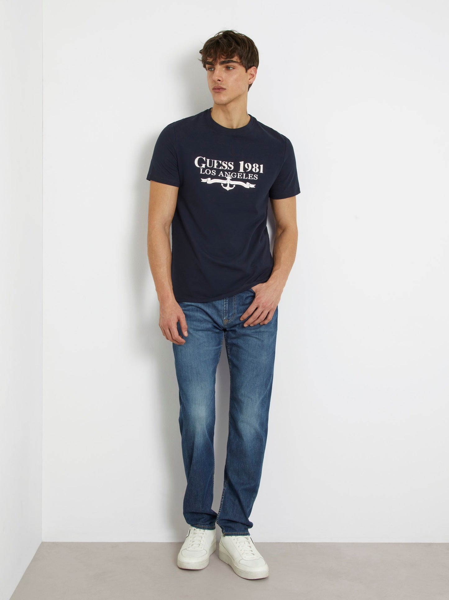 Front print stretch t-shirt