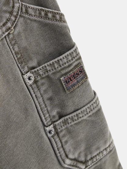 Stained carpenter short