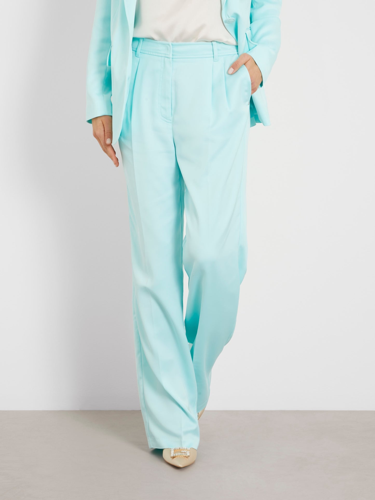 Satin straight pant