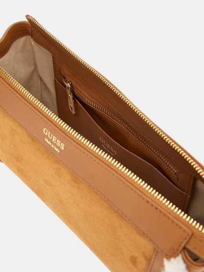 Clutch with zip closure