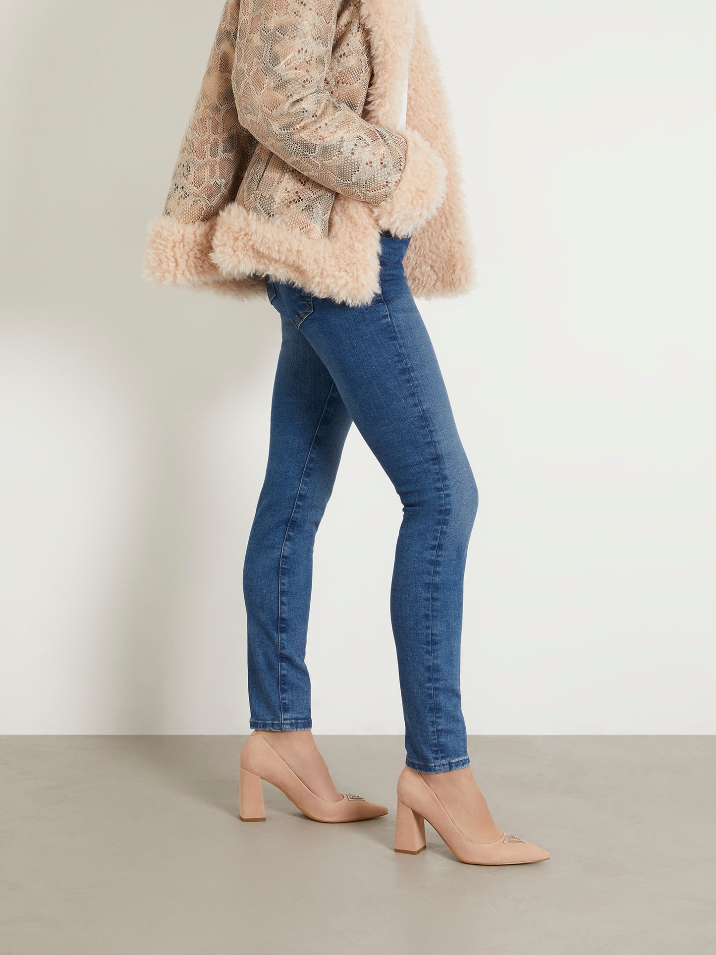 Barson suede court shoes