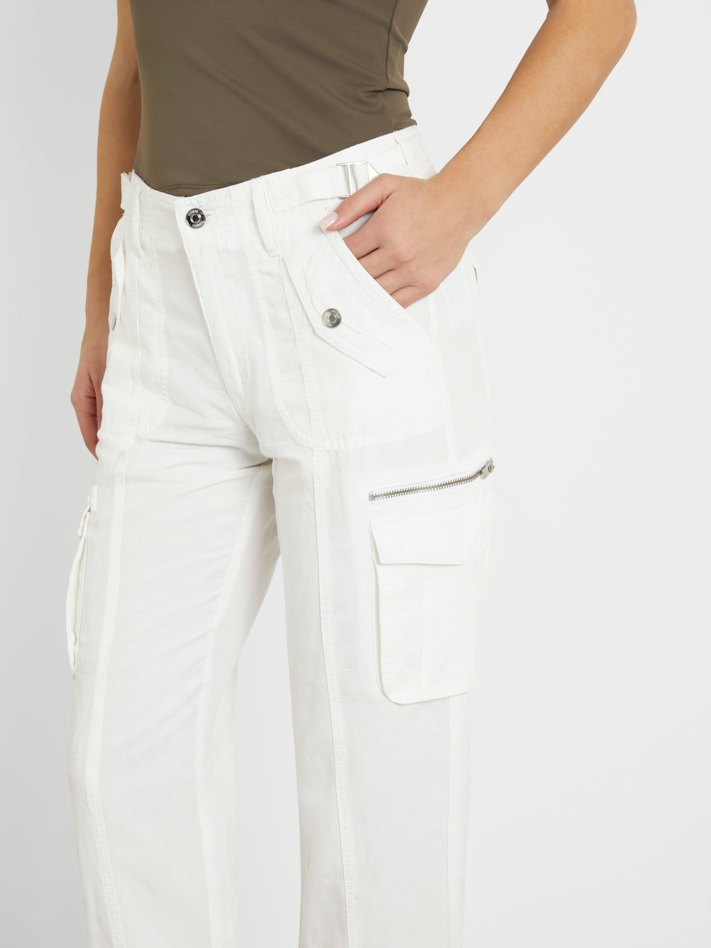 Mid rise cargo pant