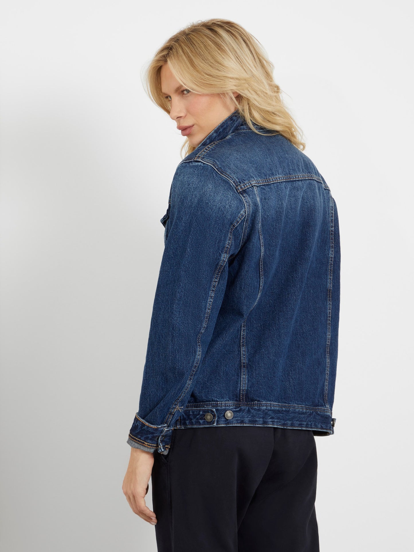 Regular fit denim jacket