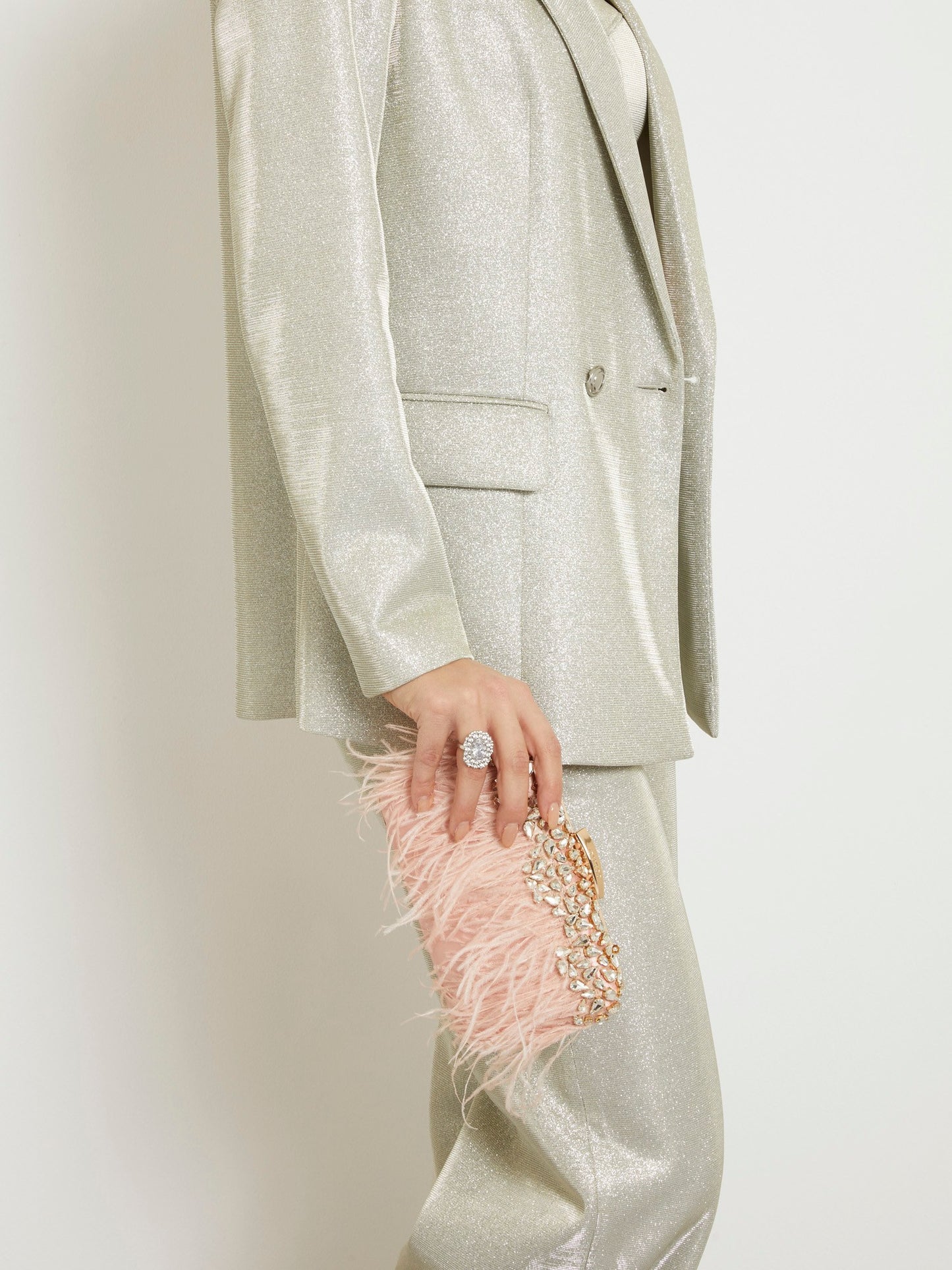 Eldey feathered clutch