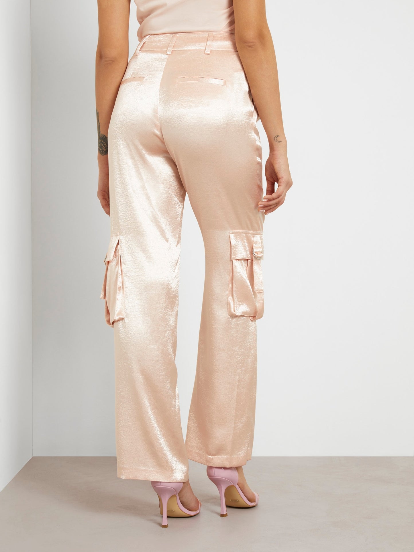 Mid rise satin cargo pant