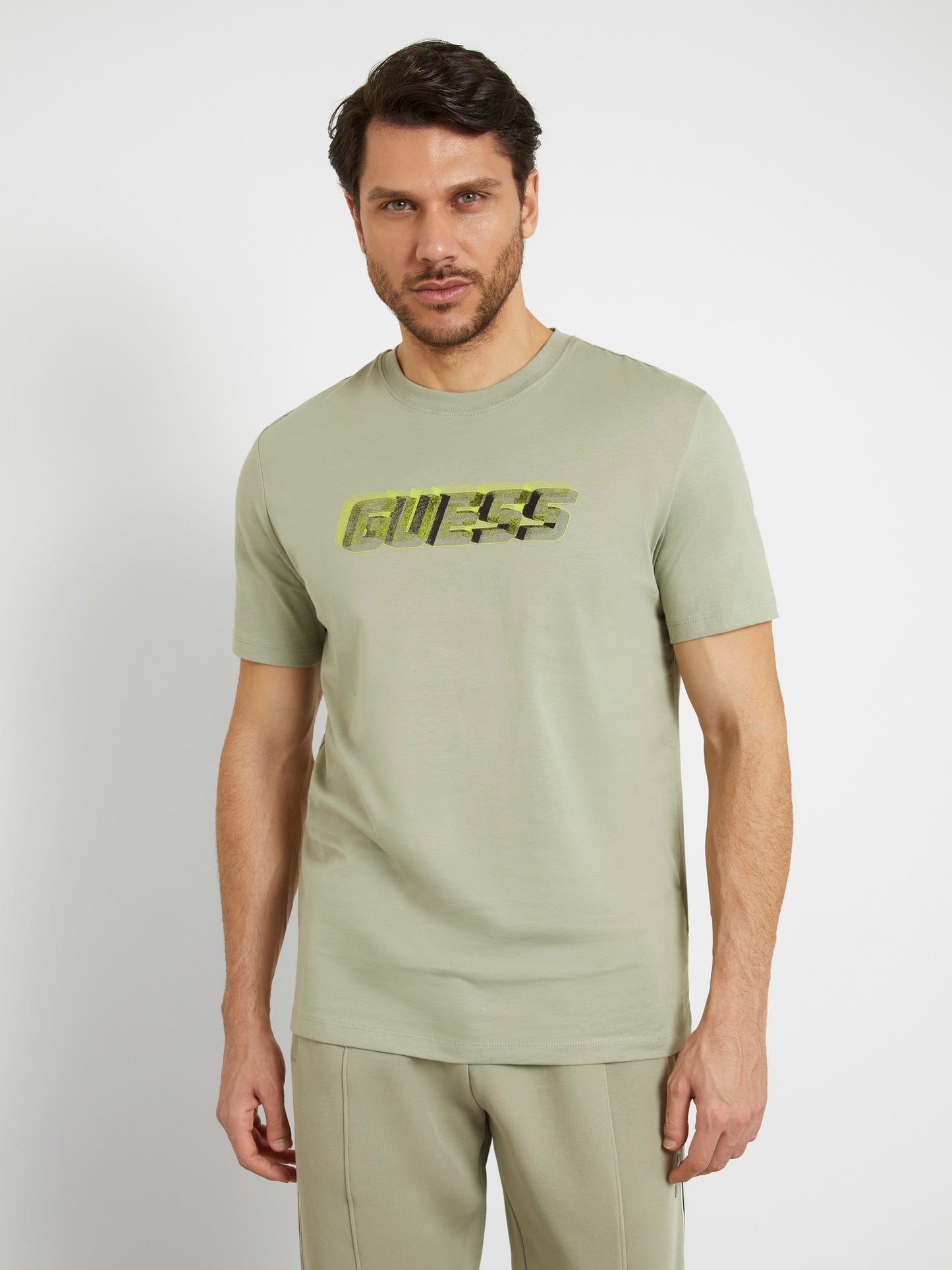 Front logo t-shirt