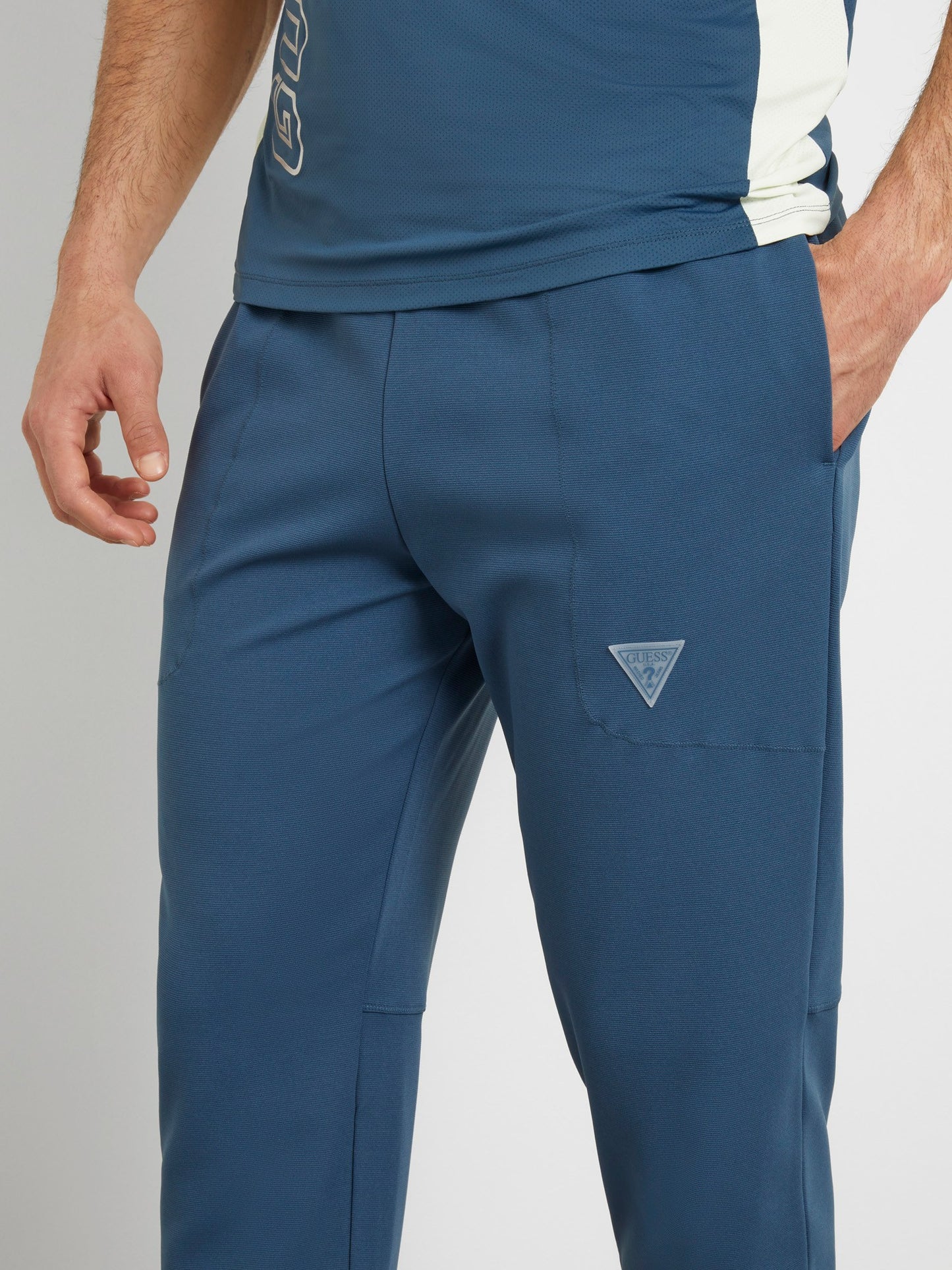 Mid rise jogger pant