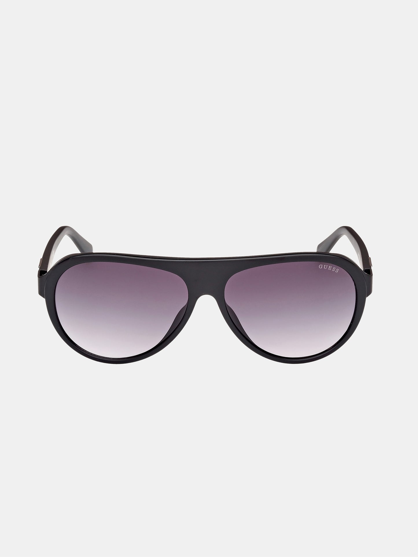 Pilot sunglasses