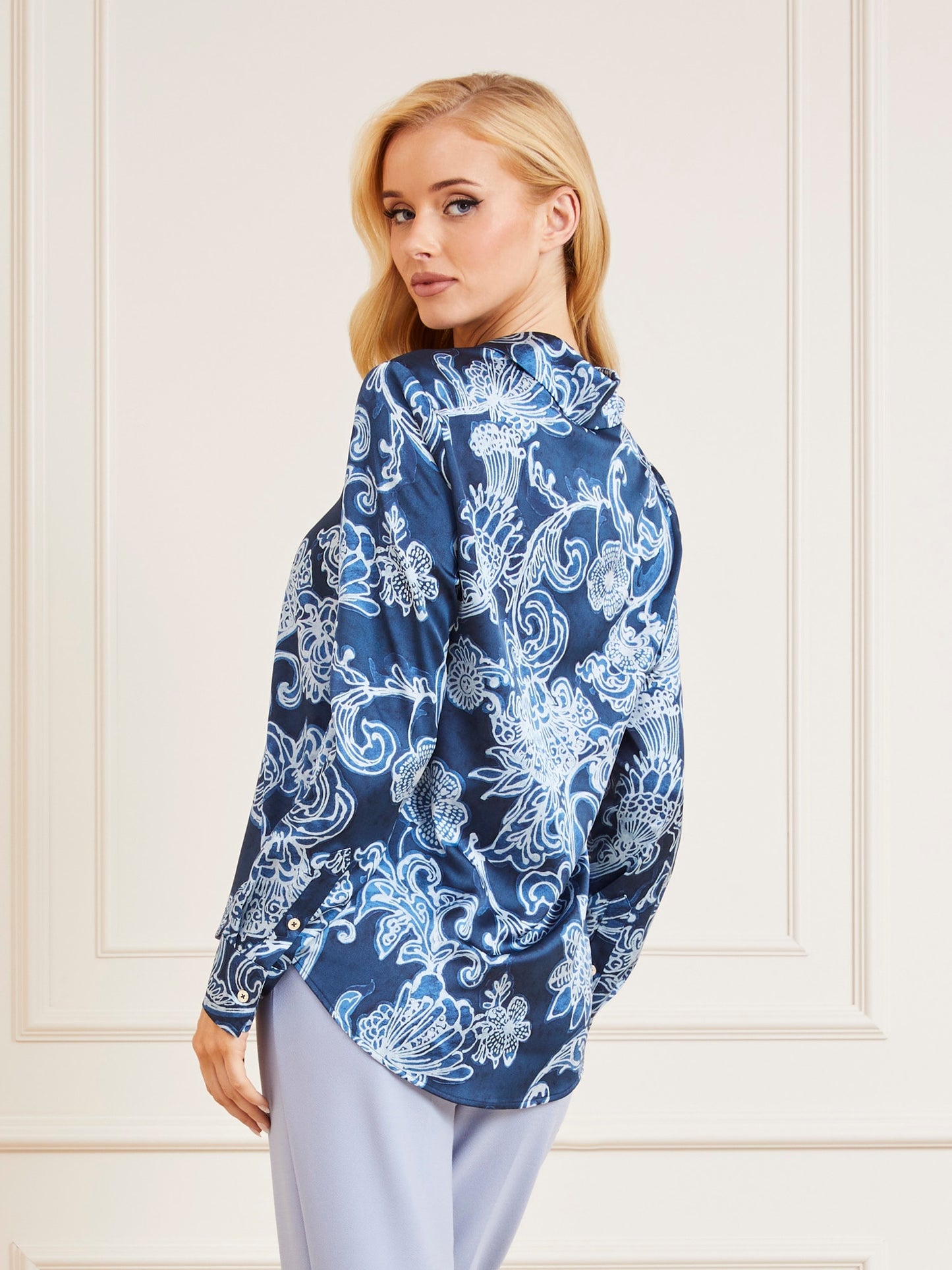 Marciano all over print shirt